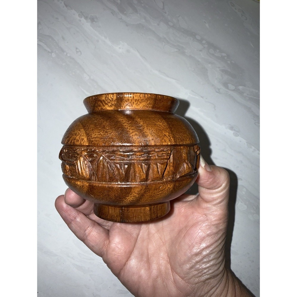 Vintage hand carved wooden Tiki Trinket Bowl Beautiful Wood Grain